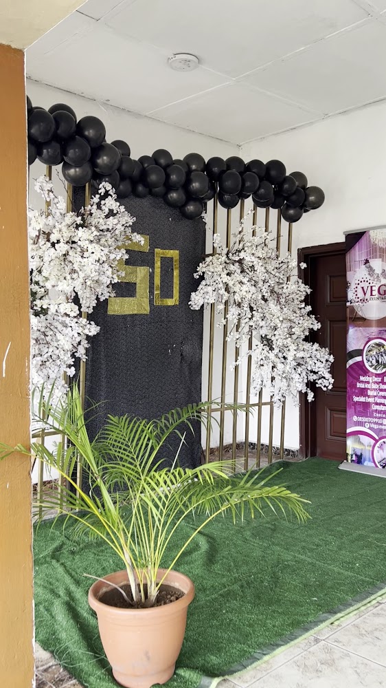 Ilupeju Recreation Hall photo 2